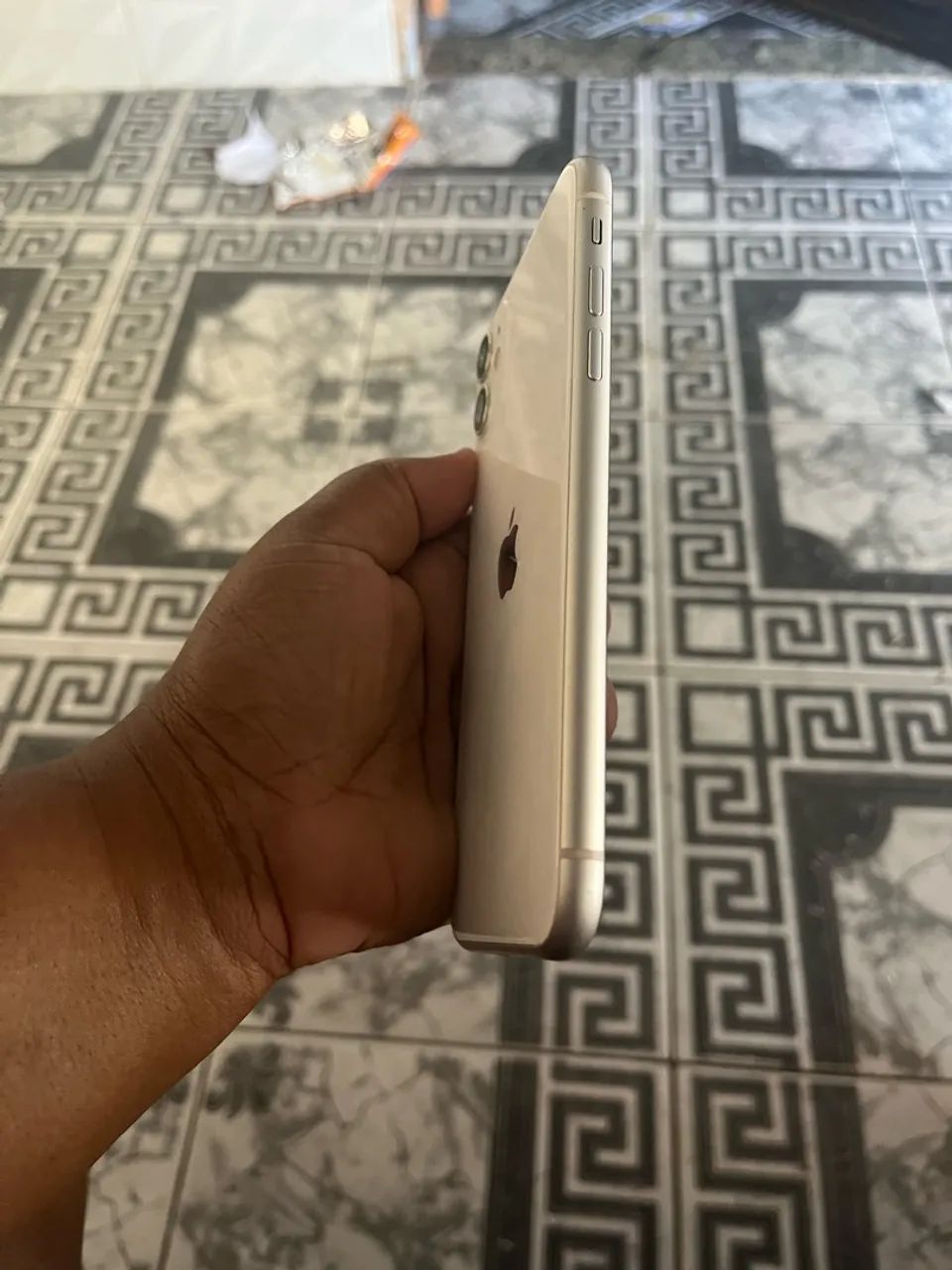 iPhone 11 - Foto 2