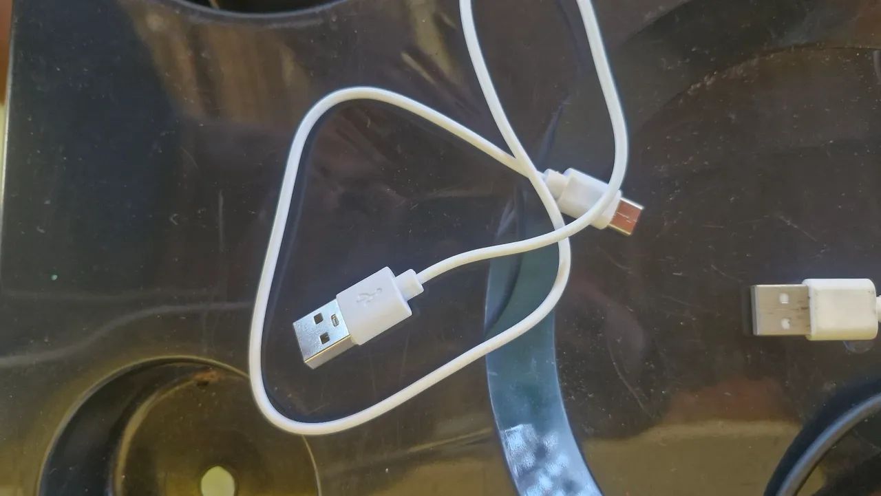 Kit Cabos USB Para Micro-USB V8 Branco E Preto Para Celular E Acessórios - Foto 2