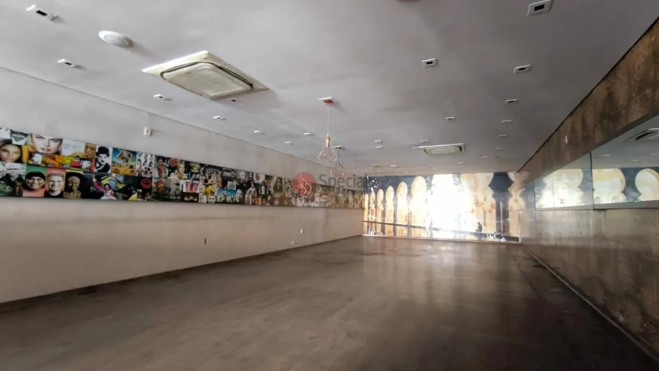 Prédio comercial de esquina no Tatuapé 230 metros. - Foto 2