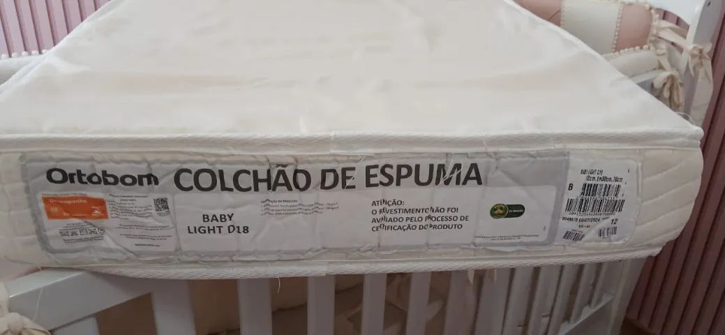 Berço com colchão e decoração  - Foto 5