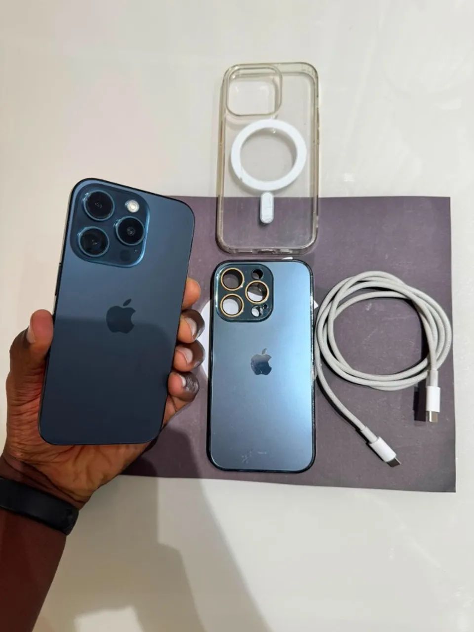 iphone 15 pro 256gb titânio azul - Celulares e Smartphones