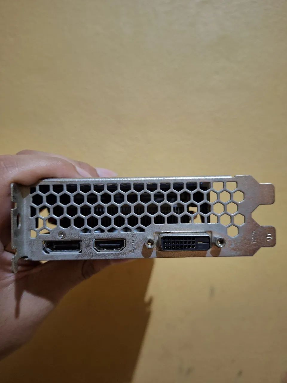 Placa de video GTX 1660 6GBs - Foto 4