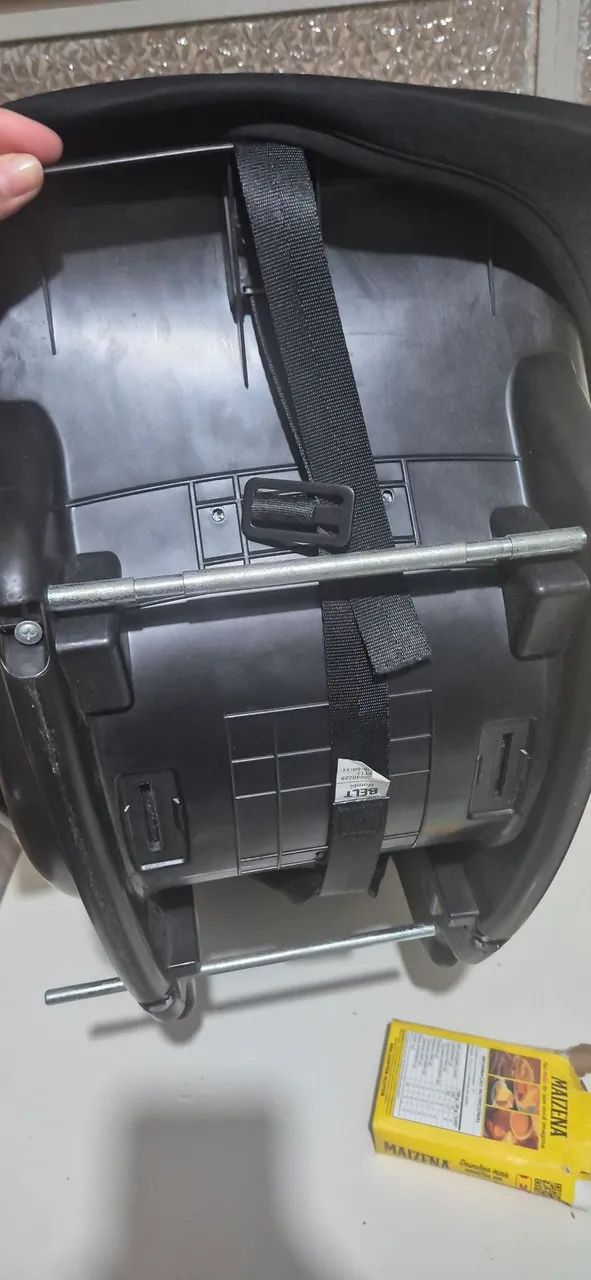 Vendo esse bebê conforto pouco tempo de uso. - Foto 2