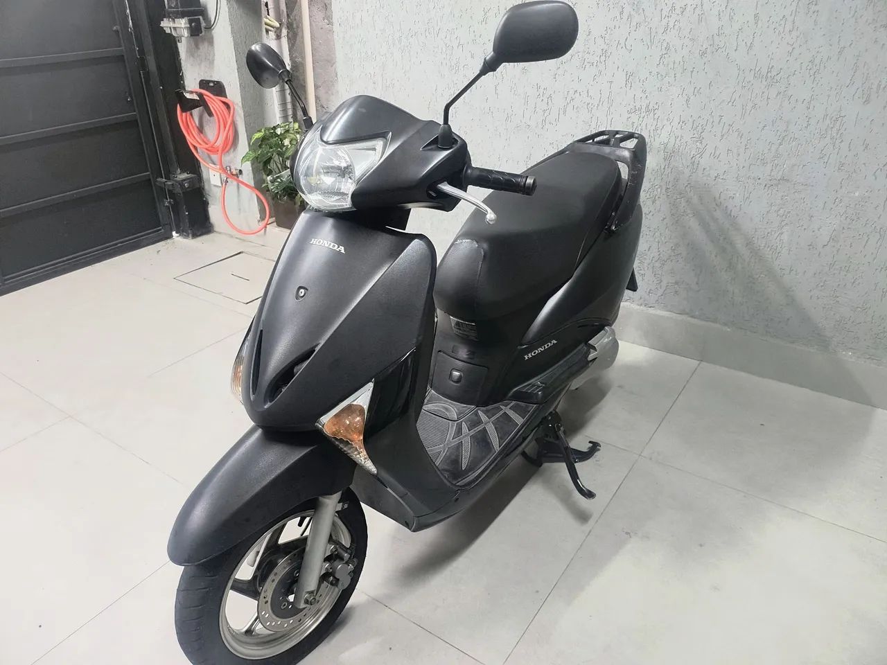 Honda Lead Scooter 2013 - Foto 5