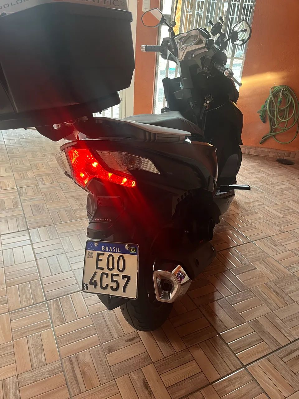 ELITE 125 2021, MUITO BEM CONSERVADA! - Foto 2