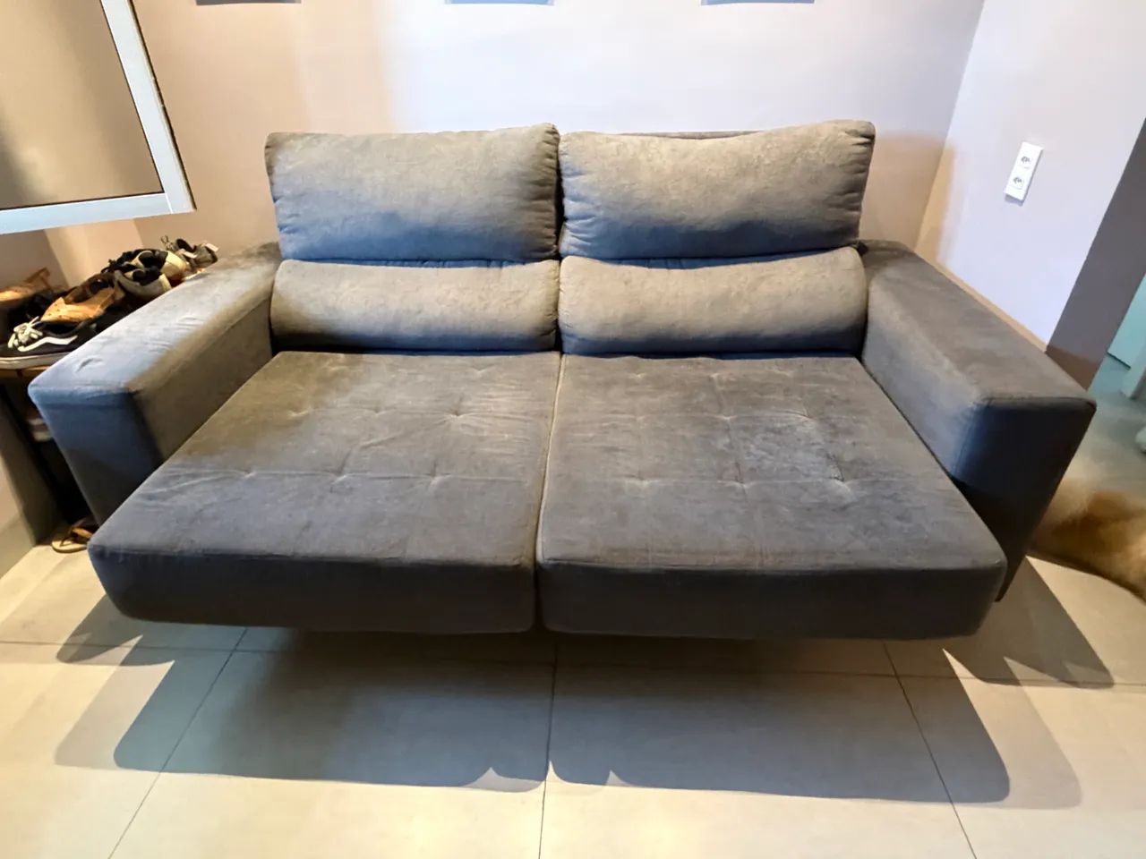 Sofá 2 lugares - cinza camurça  - Foto 3