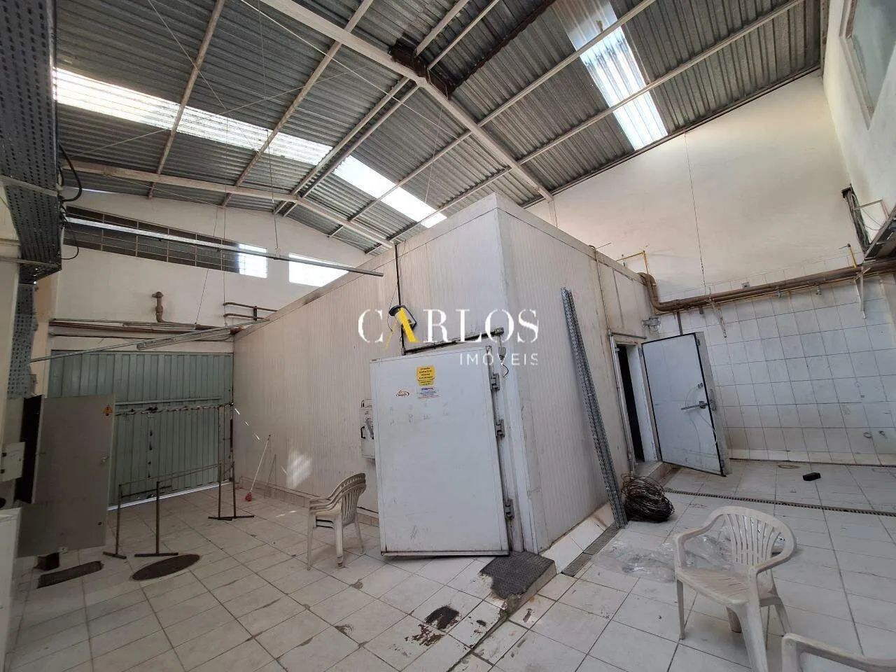 Galpão com 366m² com Câmara fria e energia de 800A pronto para uso em BH - Foto 5