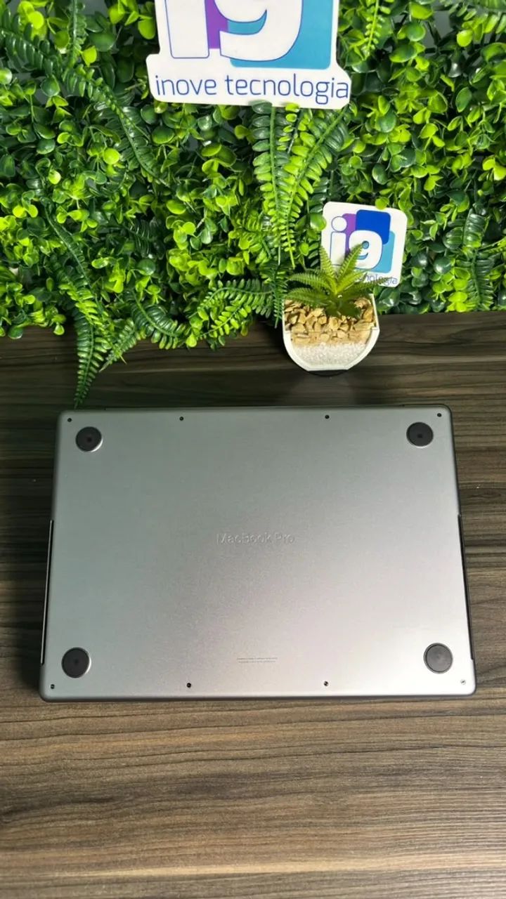 MacBook Pro A2918  Ano: 2023 - Foto 4