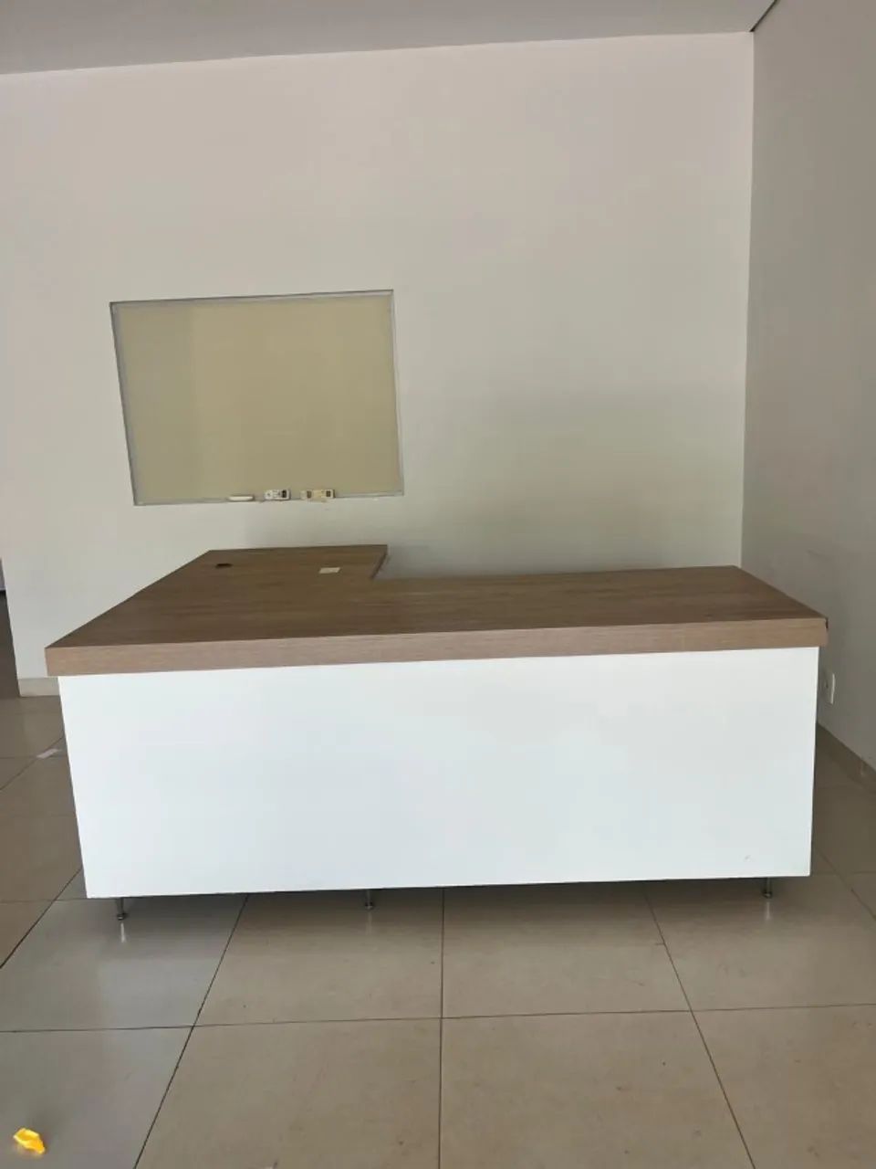 Balcão de MDF para caixa de loja