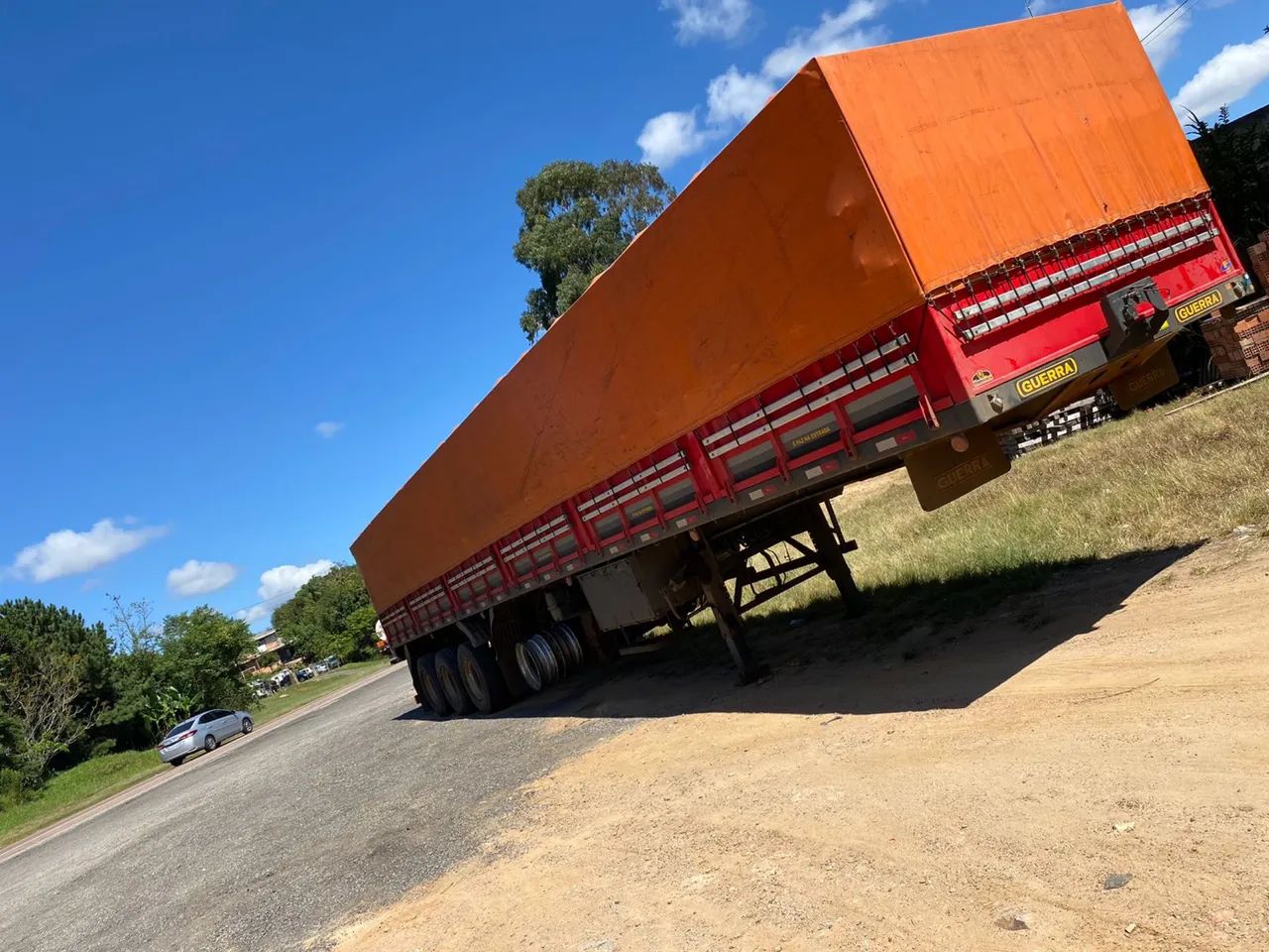 Carreta marca SR/ GUERRA AG GR