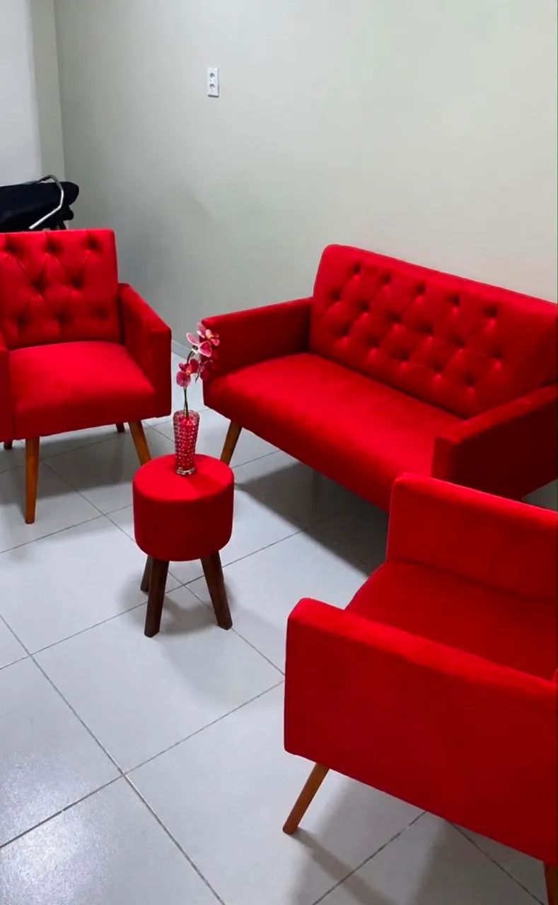 Kit Poltronas e Sofá  Super Luxo Disponível 