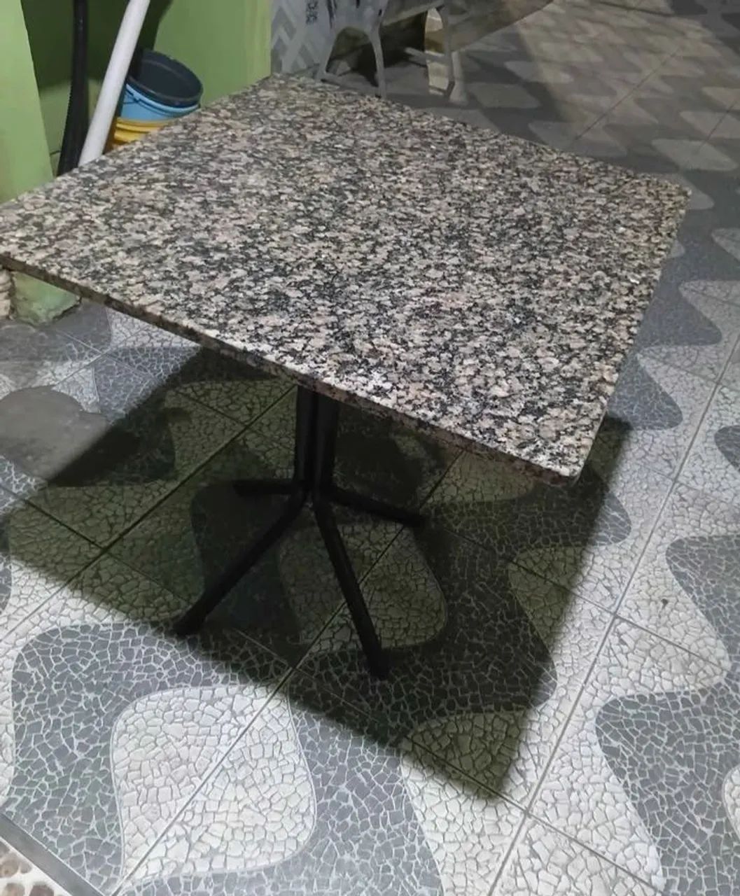 Vendo esta mesa de mármore semi nova - Foto 4
