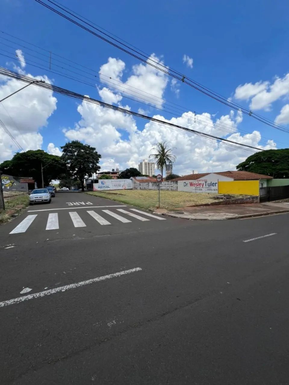 Terreno comercial de frente para Unicesumar Maringá 