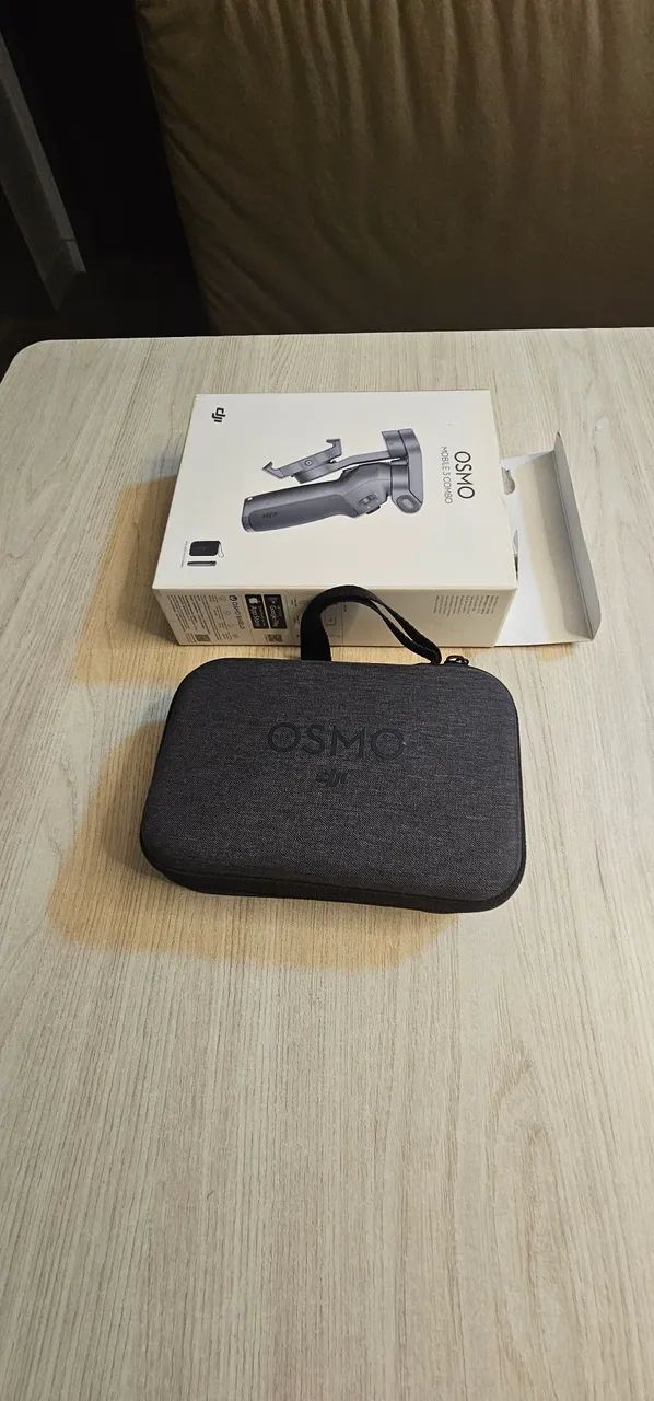 Estabilizador DJI Osmo Mobile 3 Combo - Completo na Caixa - Foto 3