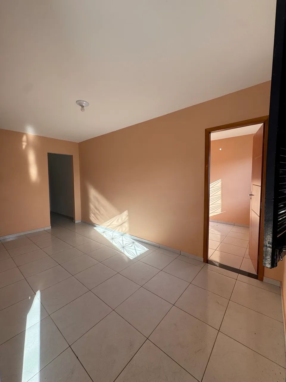 CASA A VENDA NO COHATRAC  - Foto 3
