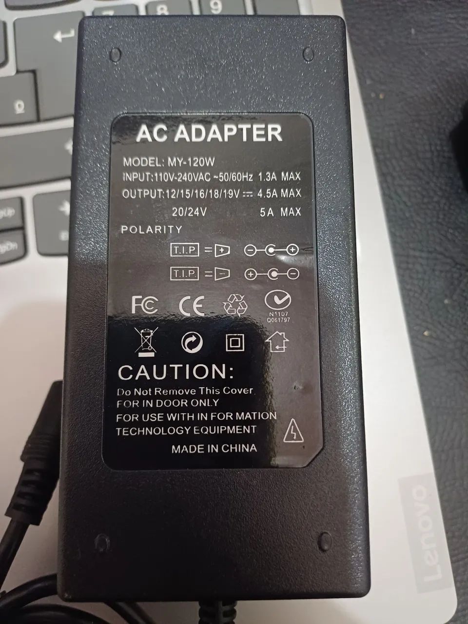 Carregador universal para notebooks/parafusadeira HP-DELL-ACER - Foto 4