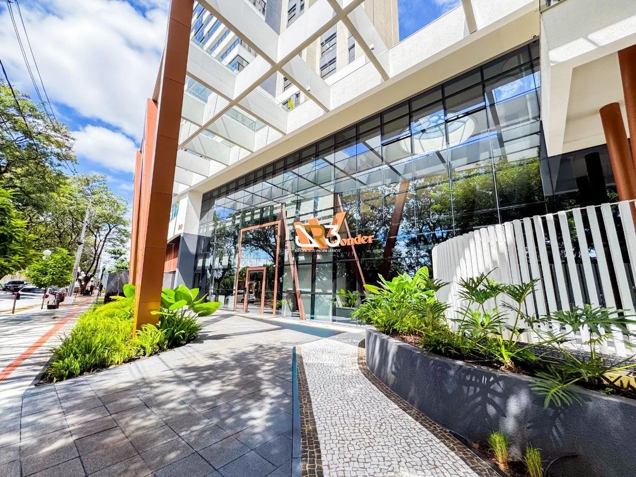 Apartamento para locação no Wonder com 4 suítes e 283 m² na Nova Prochet em Londrina - Foto 2