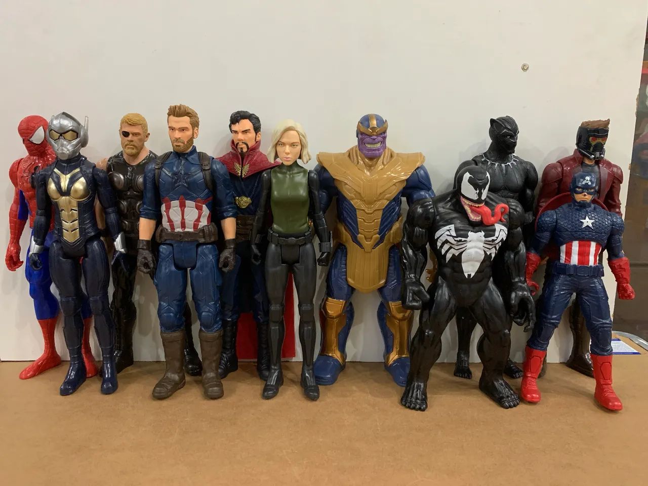 Bonecos Hasbro / Marvel / Mattel 30cm  - Foto 4