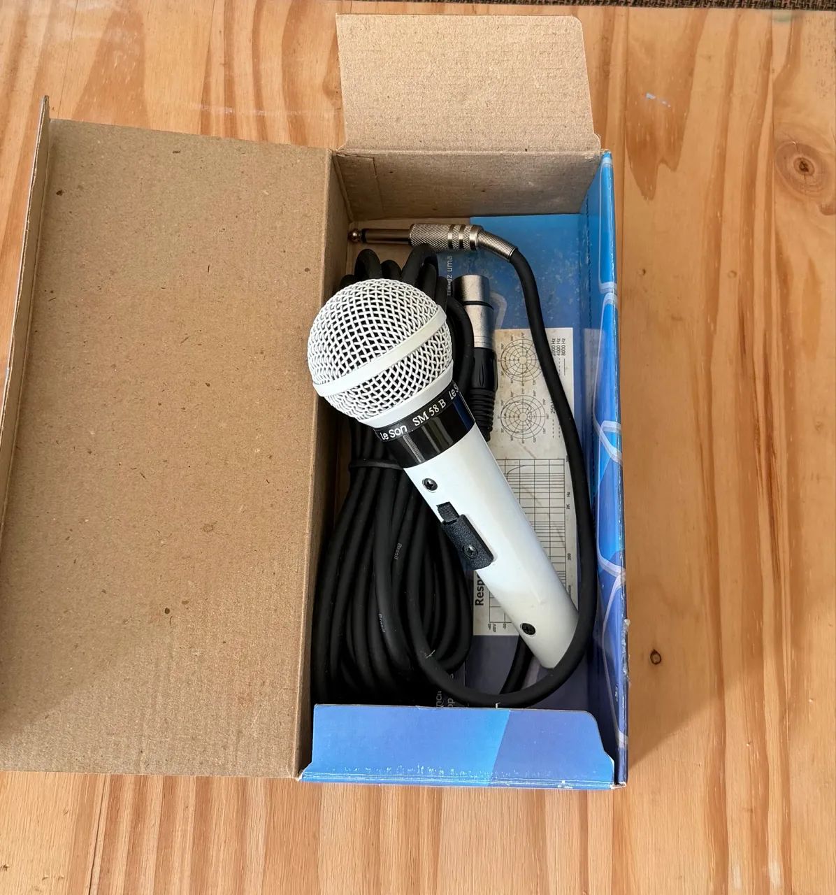 Microfone Le Son sm 58 dinâmico branco - Foto 2