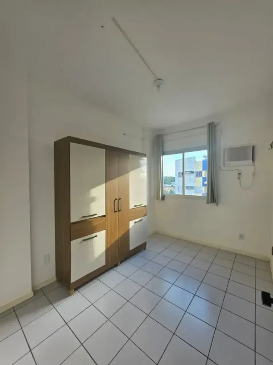 CHAPADA. BOSQUE DOS INGLESES. APTO COM 3 QUARTOS SENDO 1 SUITE, SALA PARA 2 AMBIENTES E 1  - Foto 4