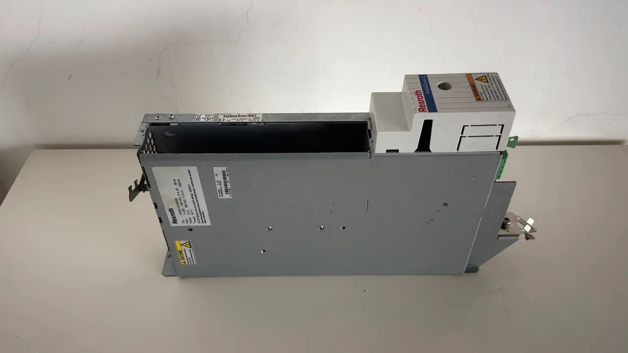 Servo Drive Rexroth Bosch IndraDrive C HCS02.1E-W0028 - Foto 2