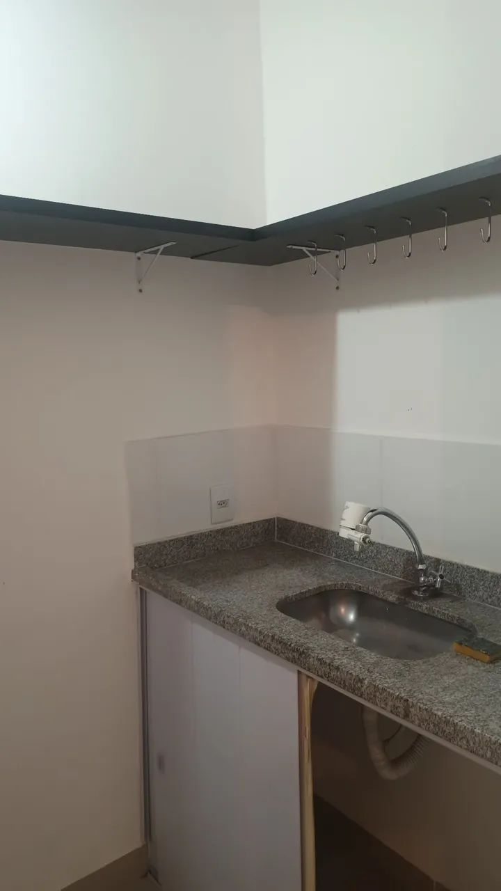 Alugo sala de alto padrão no centro - Foto 2