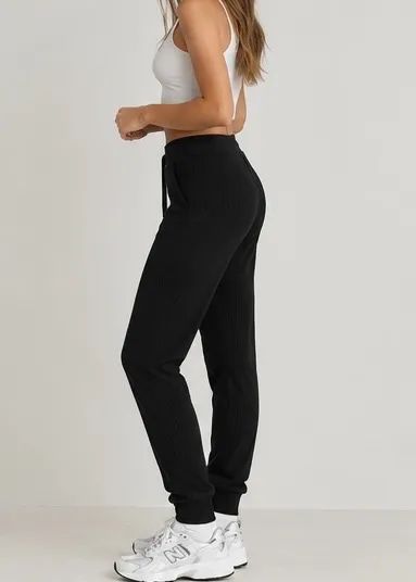 Calça Jogger Preta Canelada com Amarração  - Foto 3
