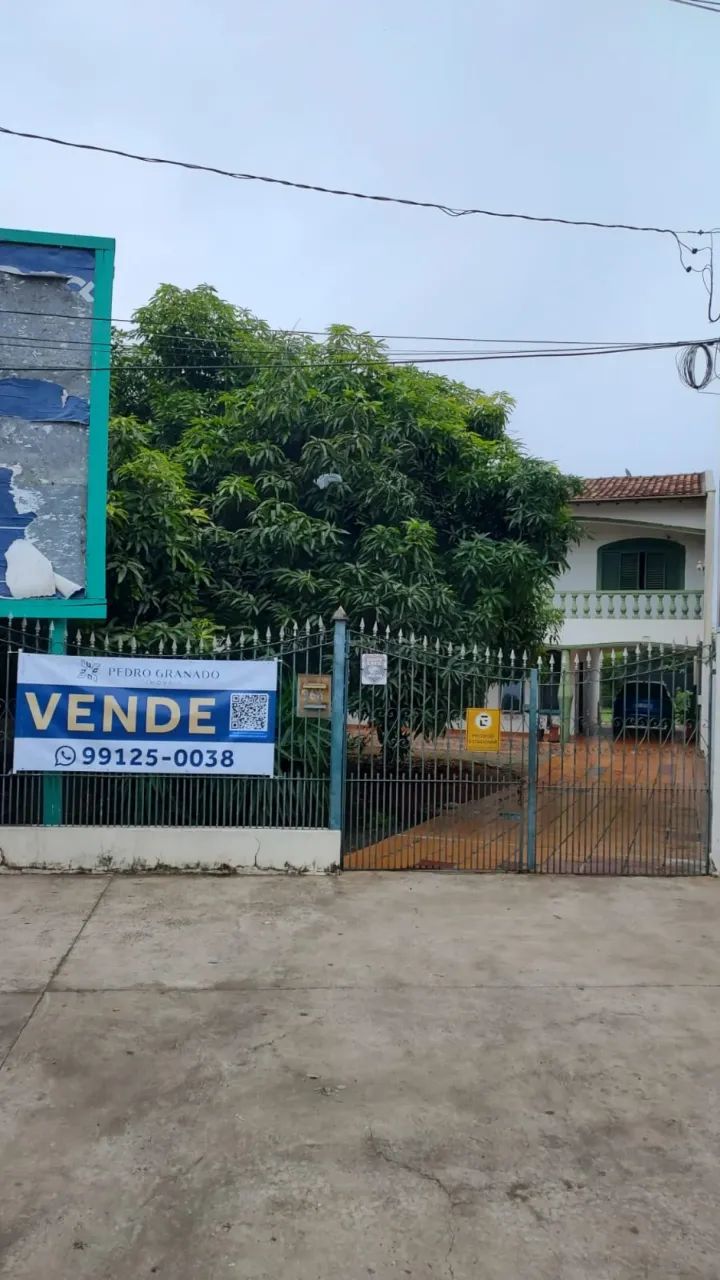 Comercial Casa Comercial em Maringá