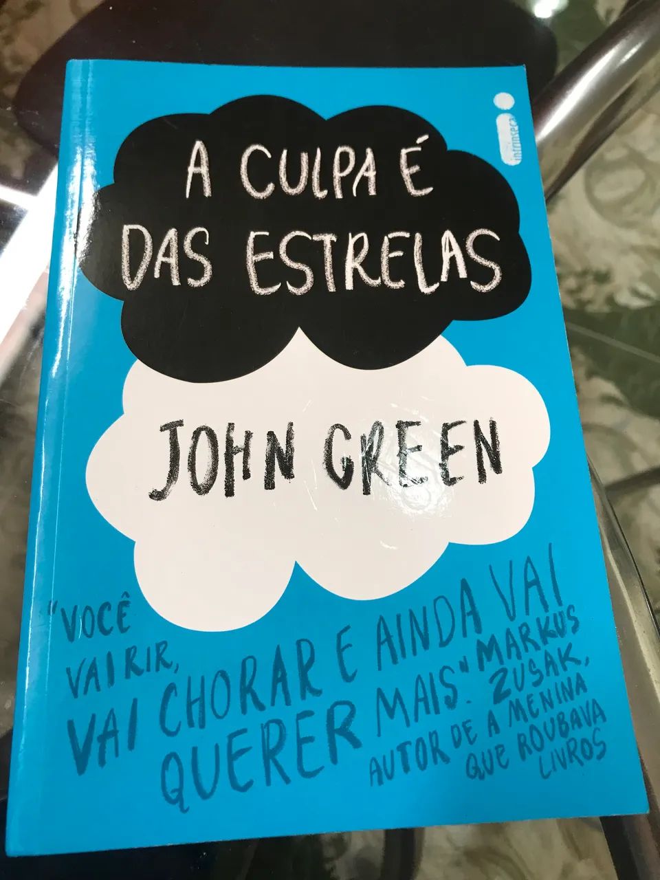 Livro a culpa é das estrelas 