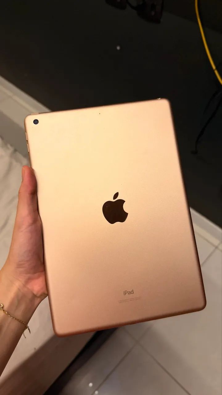 iPad 8ª Geração 32GB Wi-Fi - Excelente Estado + Capa + Caneta - Foto 4