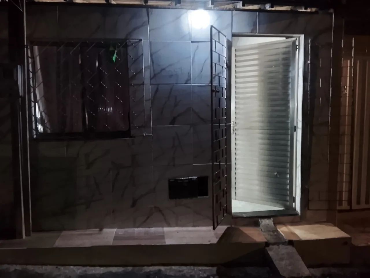 Vende-se casa