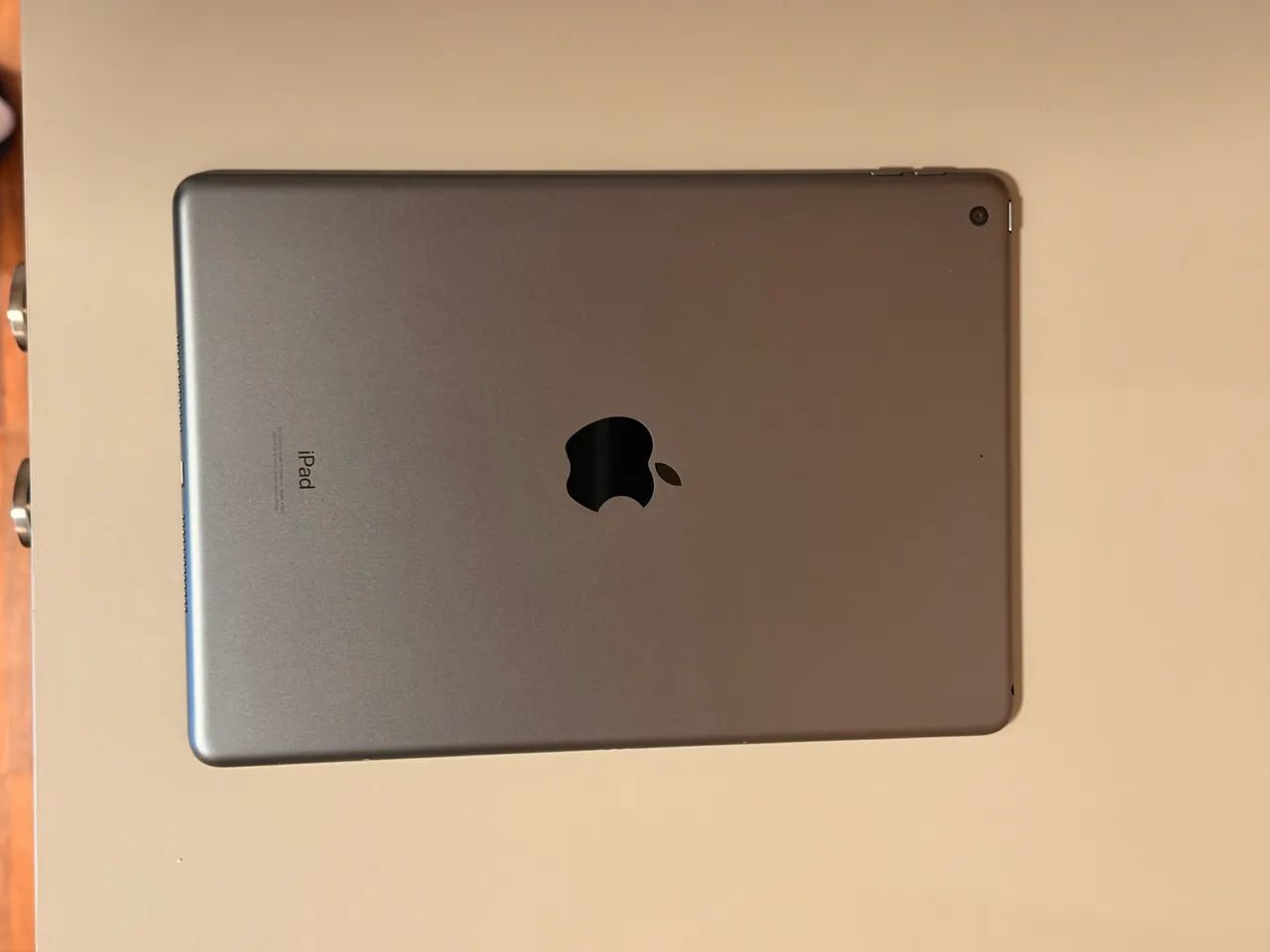 iPad Geração 9 Cinza espacial 64Gb Wi-Fi usado - Foto 2