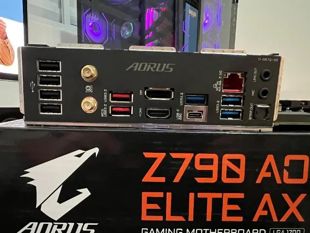 Placa Mãe Z790 Aorus Elite AX DDR5 - Impecável - Foto 5