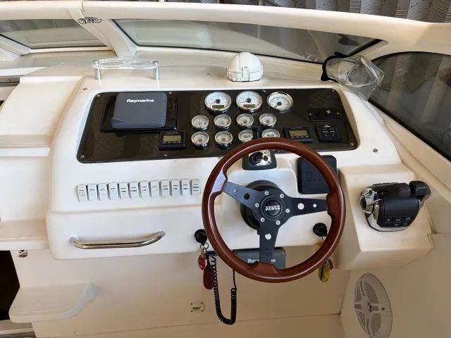 Lancha Real Power Top 350 - 2012 - Bimotor Volvo Penta - Foto 9