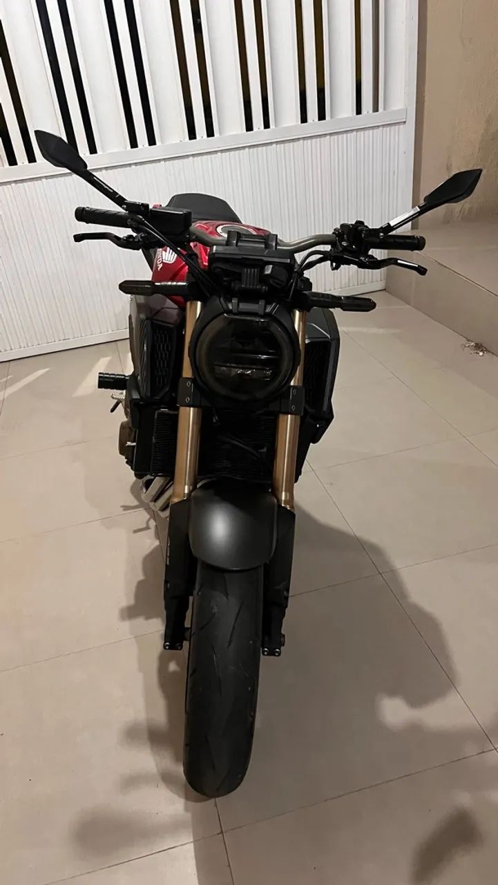CB 650r Café Racer  - Foto 2