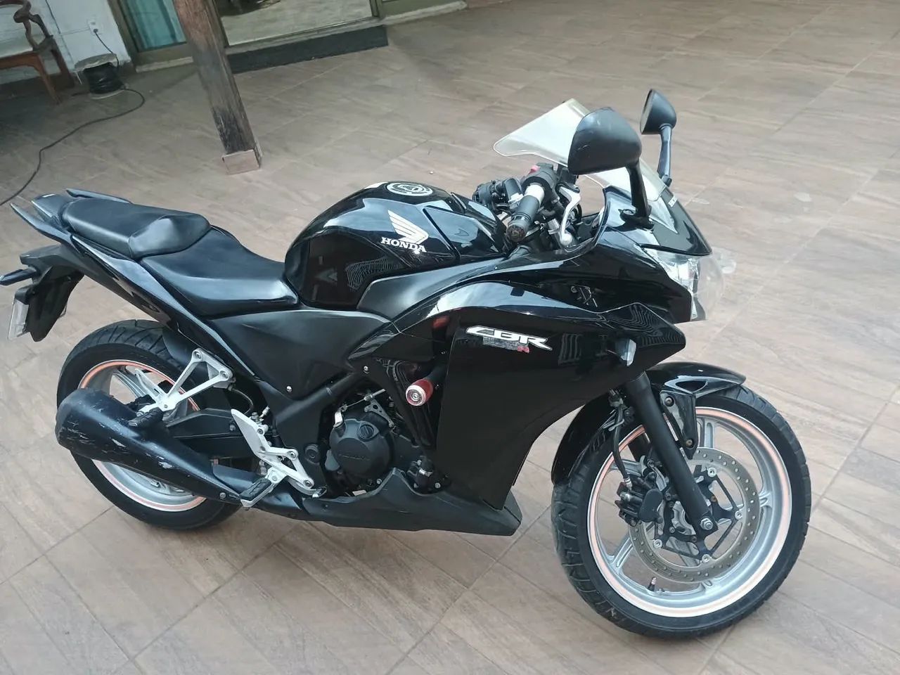 Honda CBR 250r - Foto 3