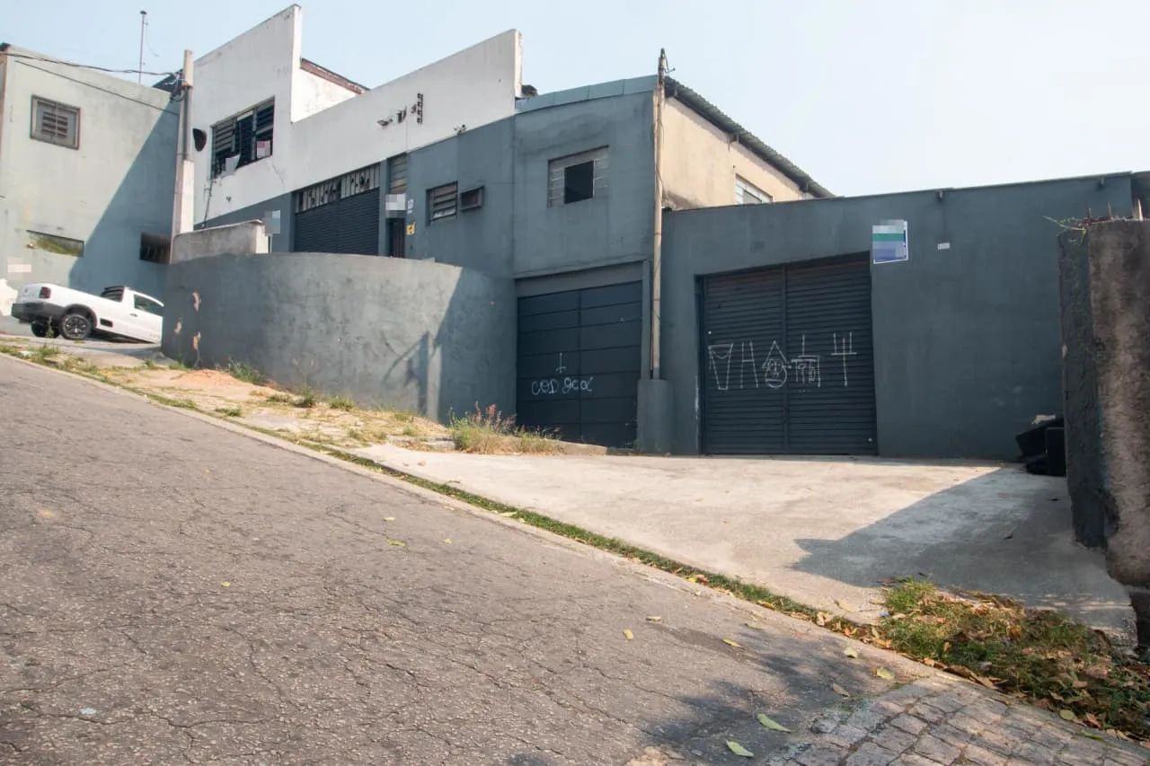 Galpão na Rua Coronel Fawcett, 1128  435 m² - Foto 3