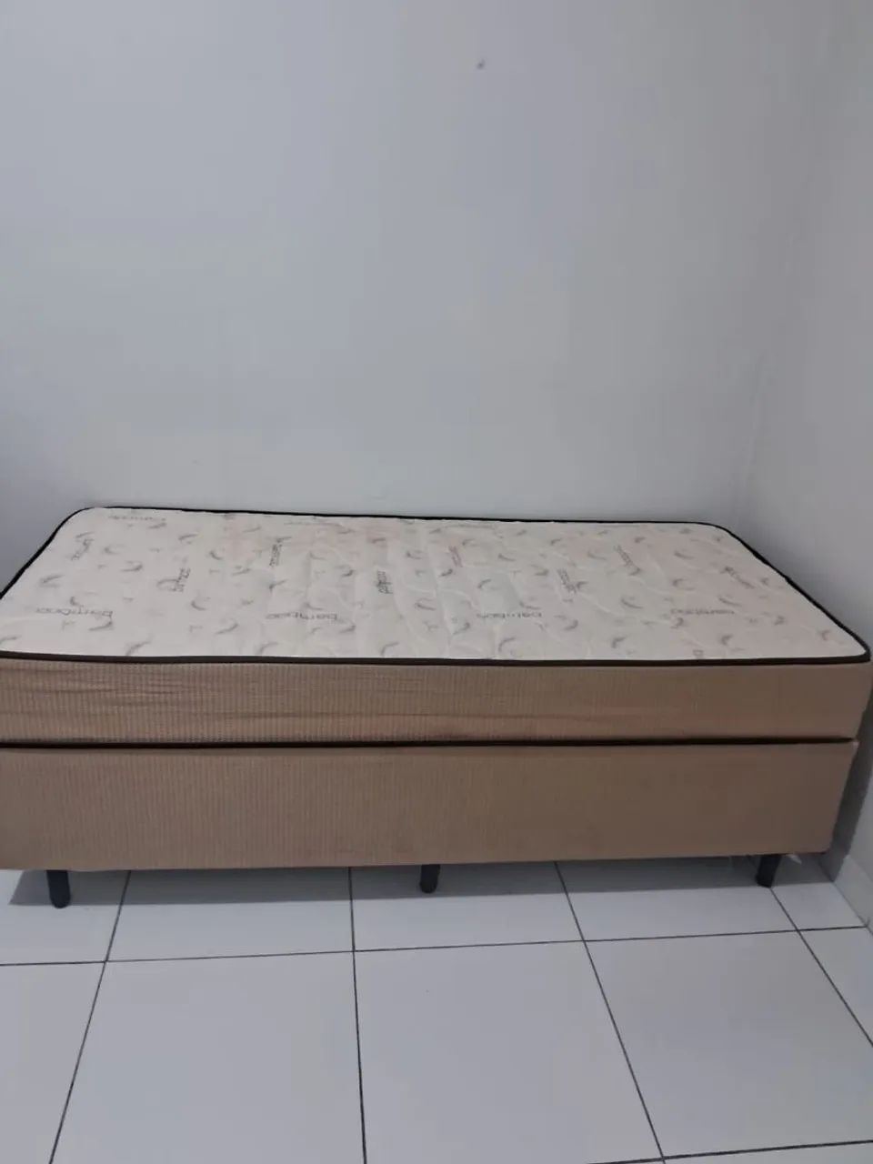 Cama box com colchão SOLTEIRO