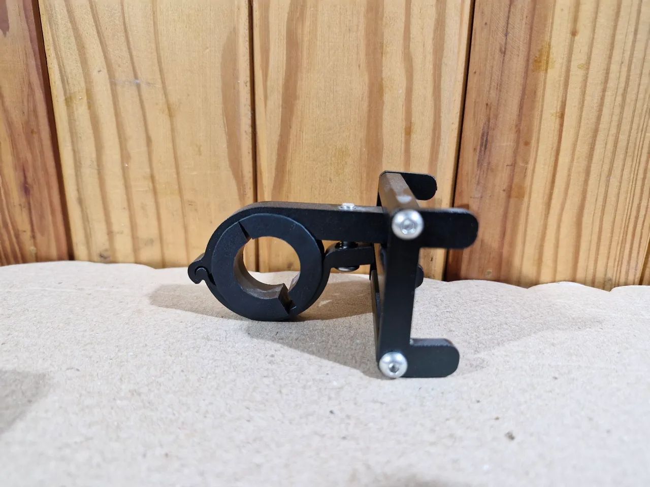 Suporte para moto de alumínio  - Foto 5