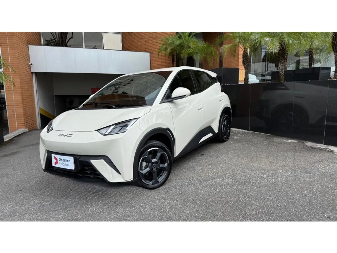 BYD Dolphin Mini (Elétrico) 2025