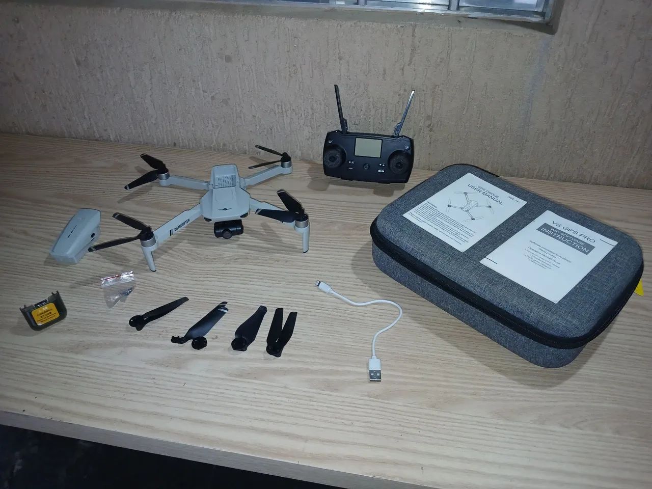 Drone KF102