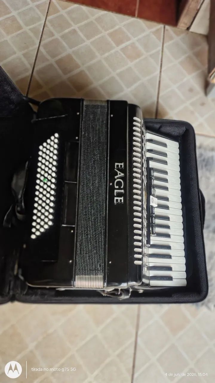 ËÄGLE  - Foto 4