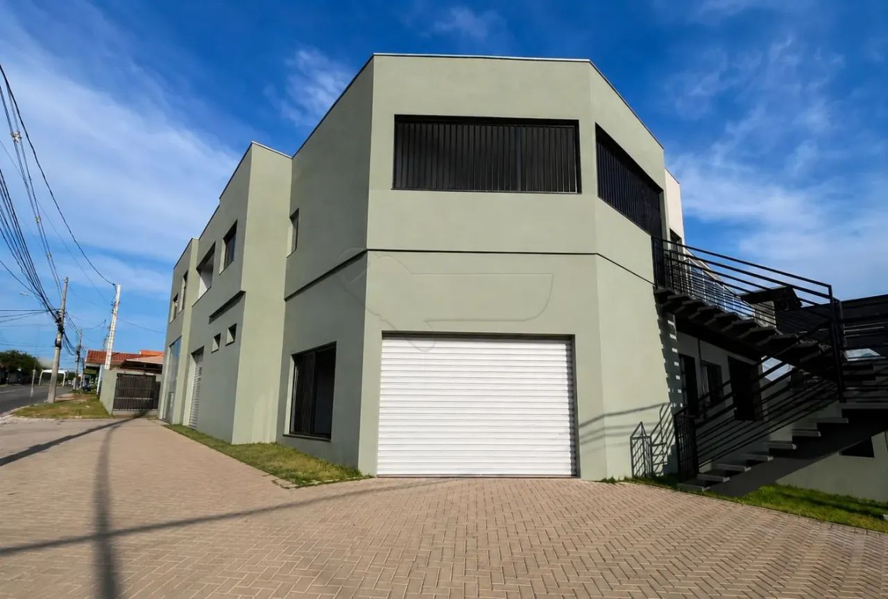 Salão comercial com 70,00m²de área útil no Jardim Jequitibás