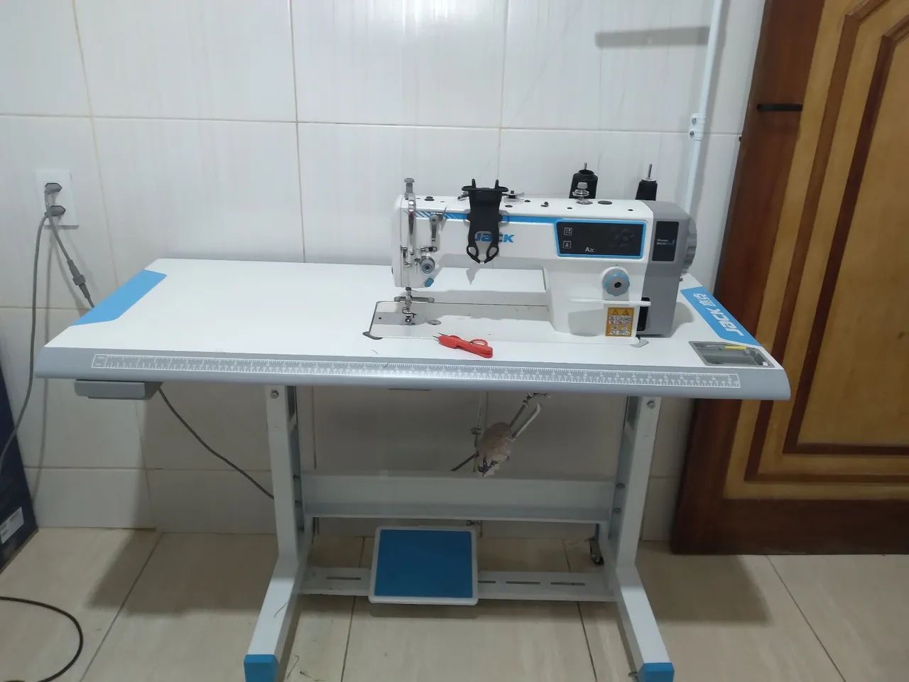 Costureira  - Foto 2