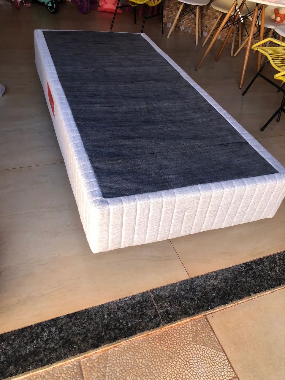 Base de cama box solteiro