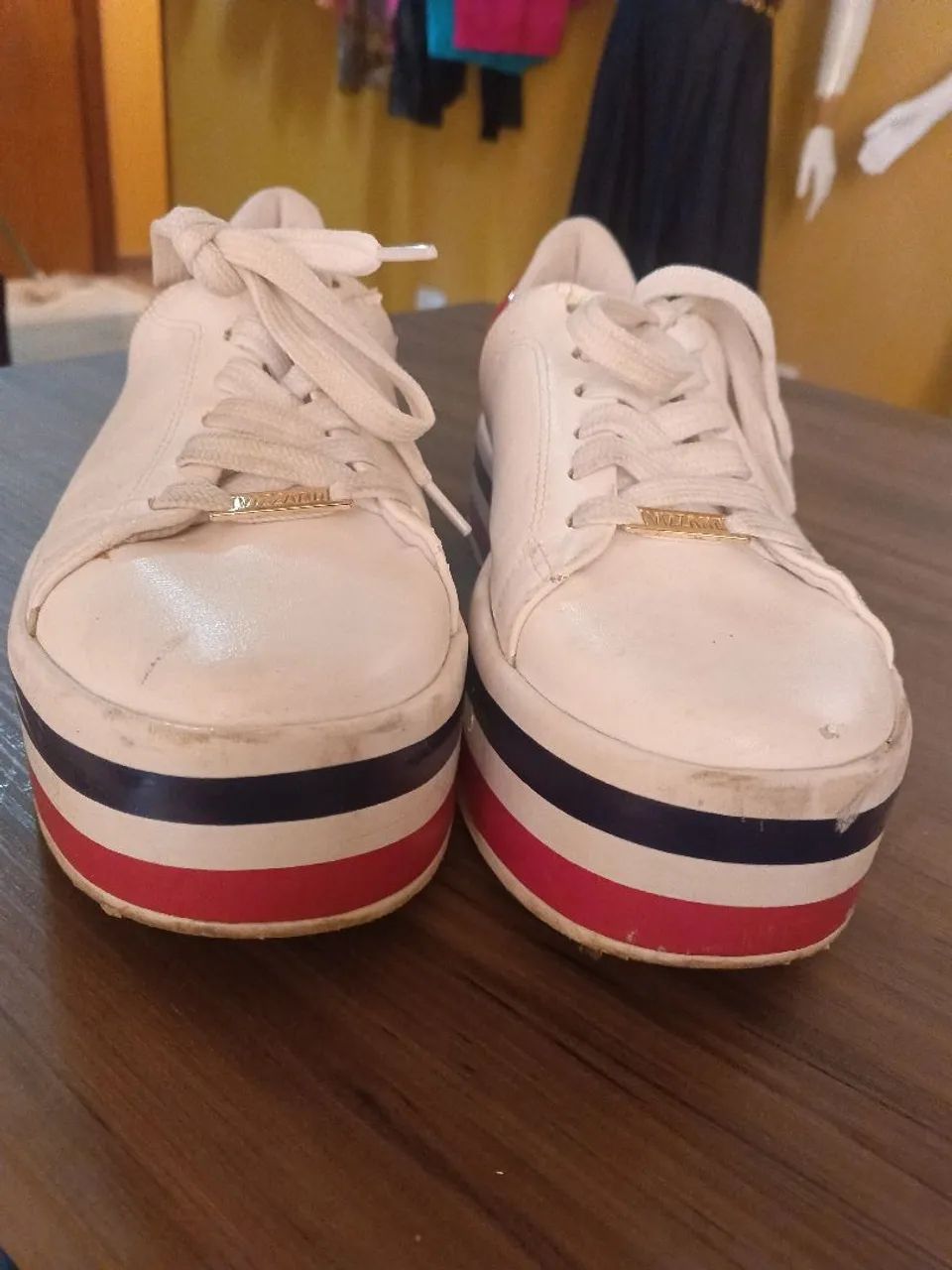 Tenis