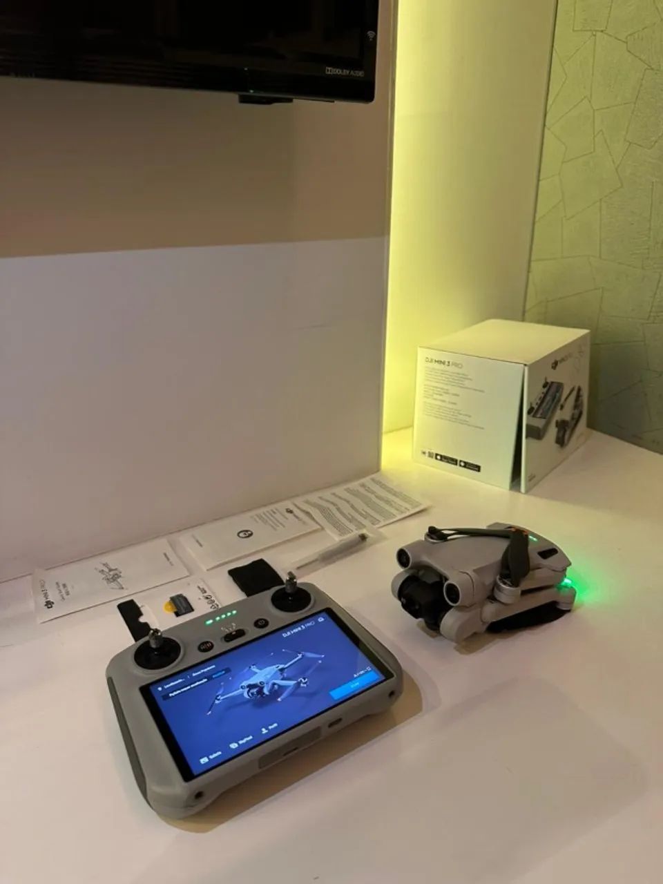 Drone DJI Mini 3 Pro + Rc Controller + Acessórios