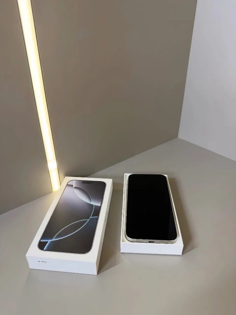 iPhone 16 pro  - Foto 2