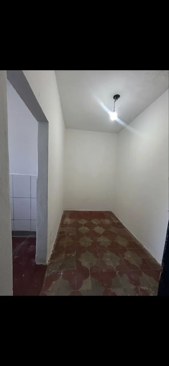 Barracão/casa pequena/kitnet no Cachoeirinha  - Foto 2