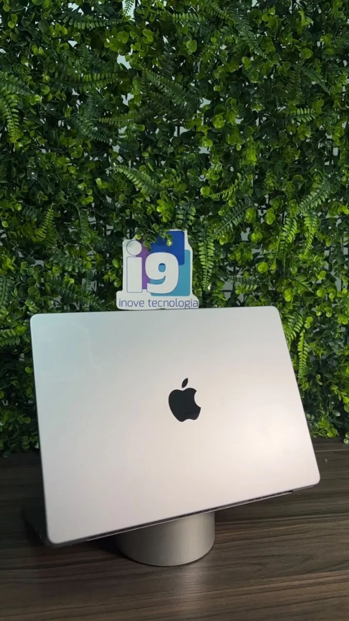 MacBook Pro A2918  Ano: 2023 - Foto 2